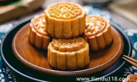 月餅現在的人不喜歡吃了嗎（中秋節(jié)一定要送月餅嗎）