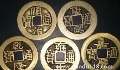 五帝錢(qián)掛門(mén)框還是門(mén)上3